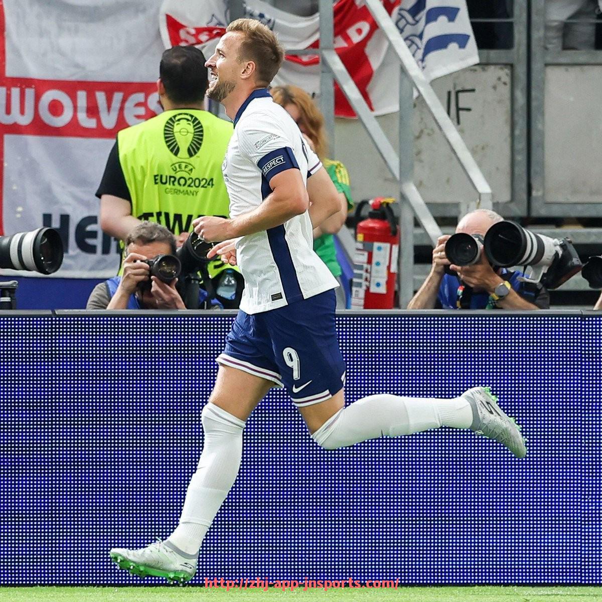 江南体育APP下载-世俱杯比赛关键进球数据统计及关键得分时机分析